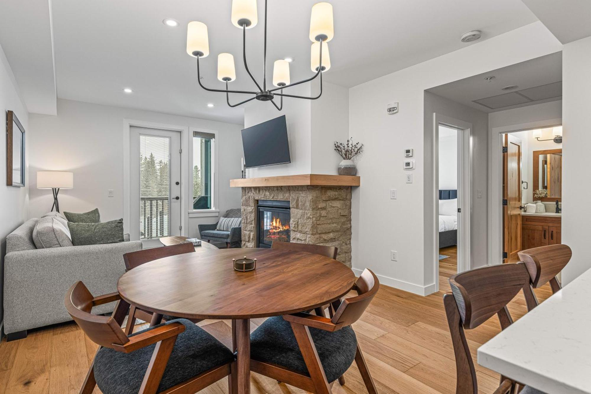 Spring Creek Vacations Aparthotel Canmore